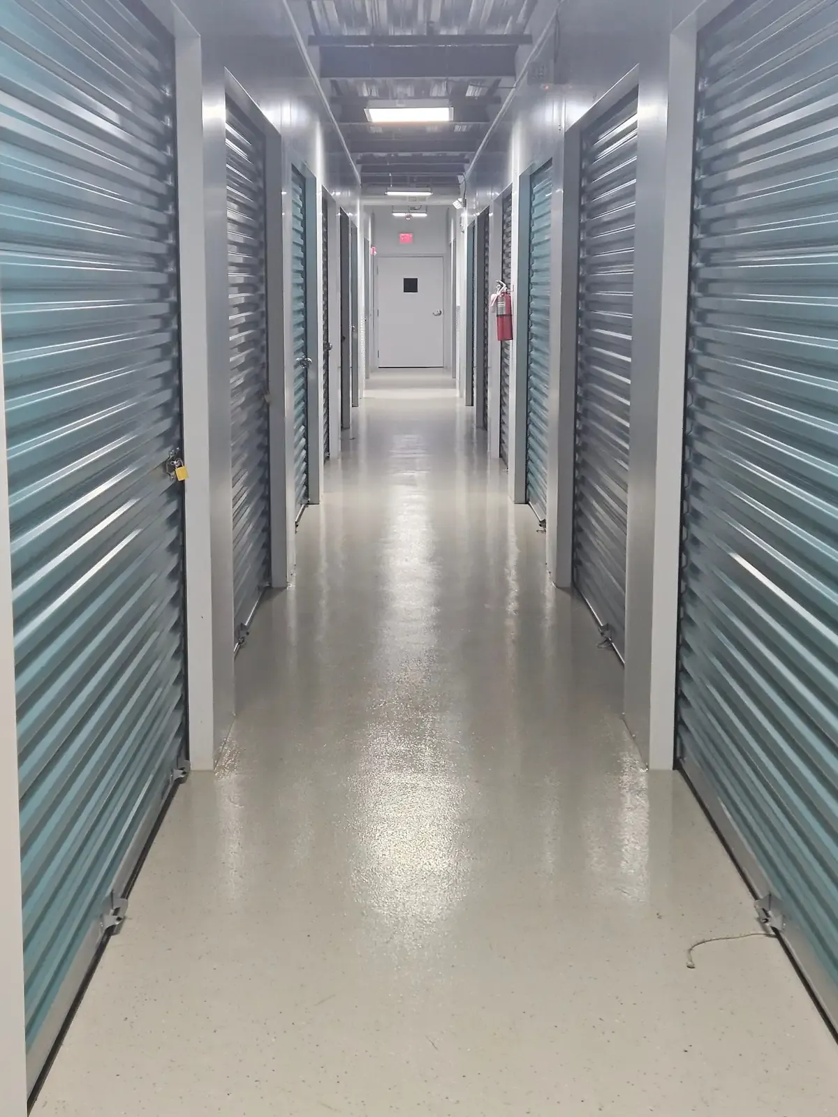 Indoor self storage units with roll up doors